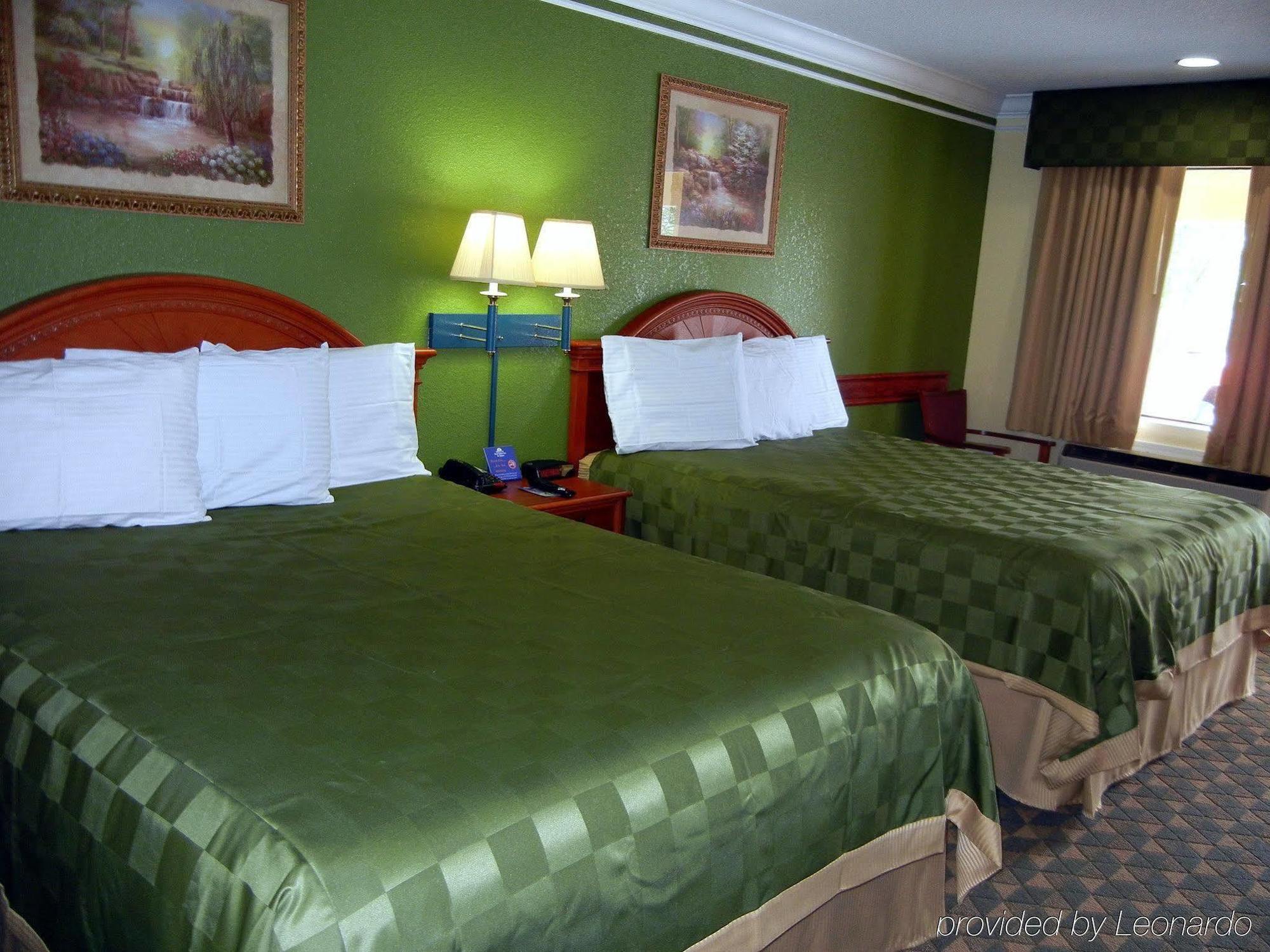 Americas Best Value Inn & Suites-Alvin/Houston Номер фото